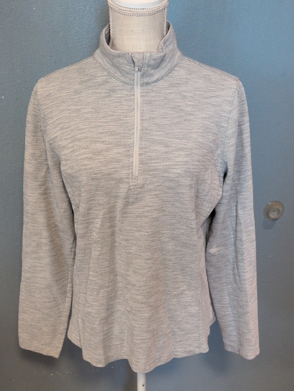 Lady Hagen Textured Quarter Zip Cotton Blend Pull Over Sweatshirt Golf Gorpcore